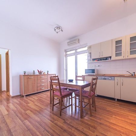 Apartment Kruna Center Podgorica Luaran gambar