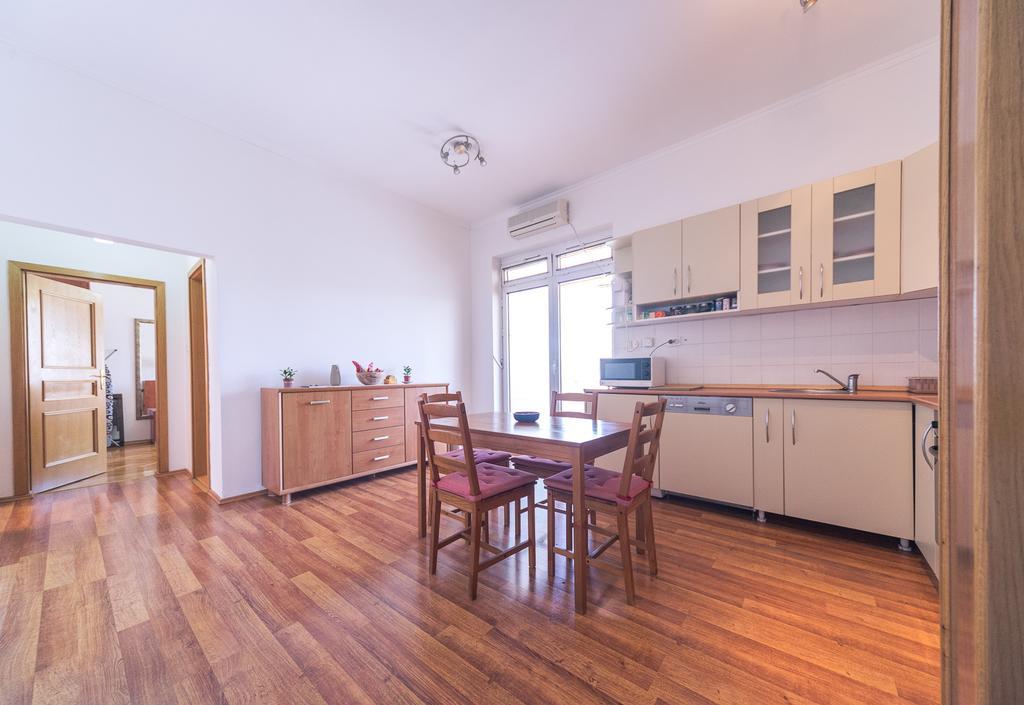Apartment Kruna Center Podgorica Luaran gambar