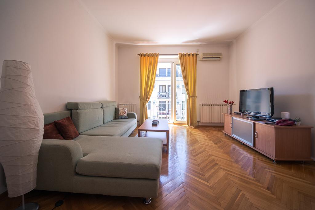 Apartment Kruna Center Podgorica Luaran gambar